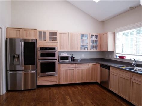 Installing crown molding is an intimidating prospect for many amateur handymen, but in fact, the process is not as. Before and After: Crown Molding Options