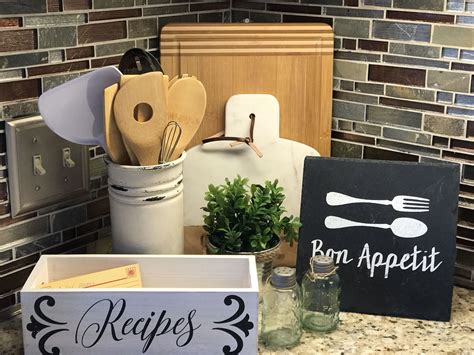 See more ideas about kitchen vignettes, kitchen inspirations, vignette styling. Farmhouse kitchen vignette staging | Kitchen vignettes ...