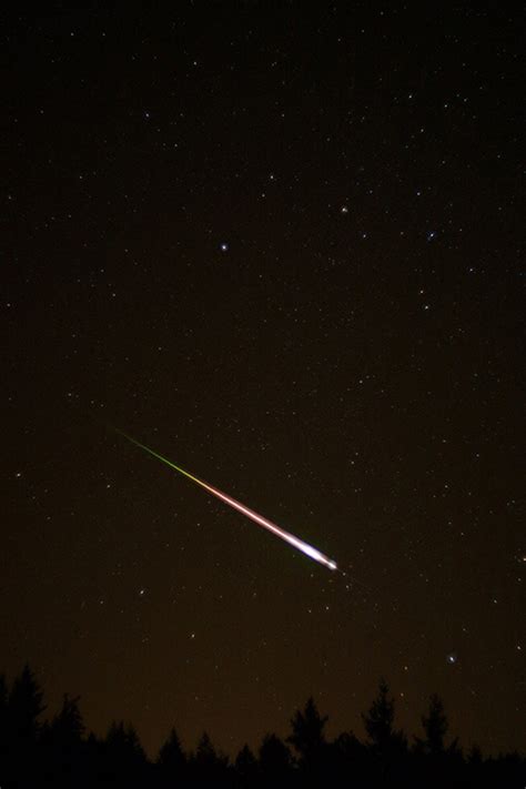 Watch The Spectacular Leonid Meteor Shower Live Online Tonight Pee Wee S Blog