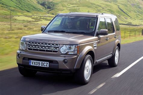 land rover discovery  auto express