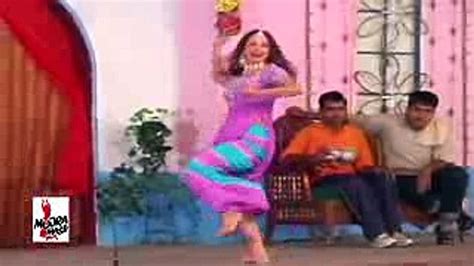 Nida Choudhry Mujra Seene La Ke Pakistani Stage Mujra Dance Video