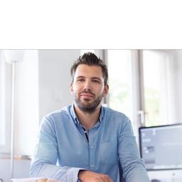(português do brasil) papel de alta qualidade com a trombini. Riccardo Trombini - Information Security Officer ...