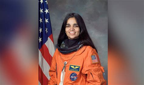 Kalpana chawla was the first indian spacewoman. Kalpana Chawla 15th Death Anniversary: Twitterati Pays ...