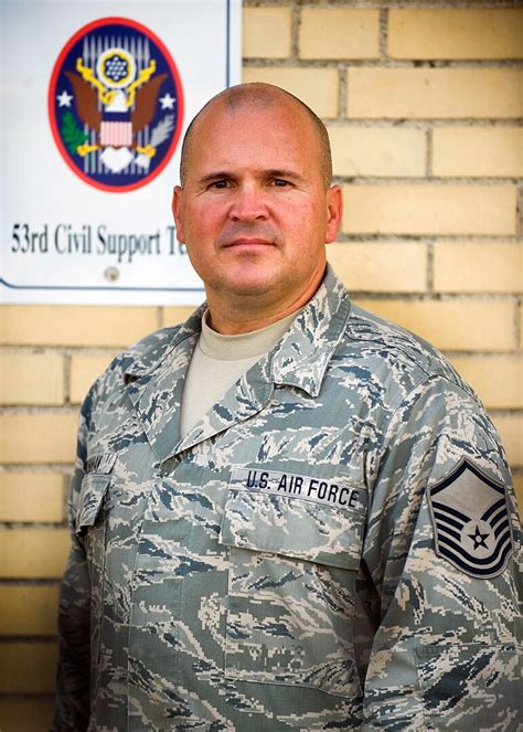 Guard Member Acts Heroically At Indiana State Fair Tragedy National Guard Guard News The