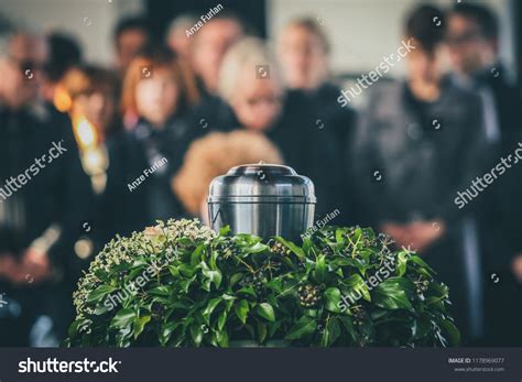 24,299 Grieving Images, Stock Photos & Vectors | Shutterstock