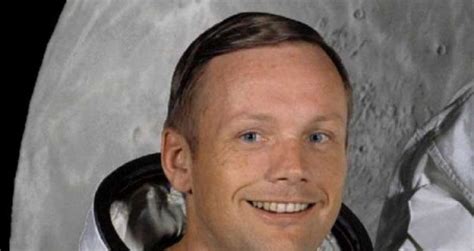 As a boy, armstrong was a keen boy scout and earned the rank of eagle scout. Dies first man on the moon Neil Armstrong - Videos - Metatube