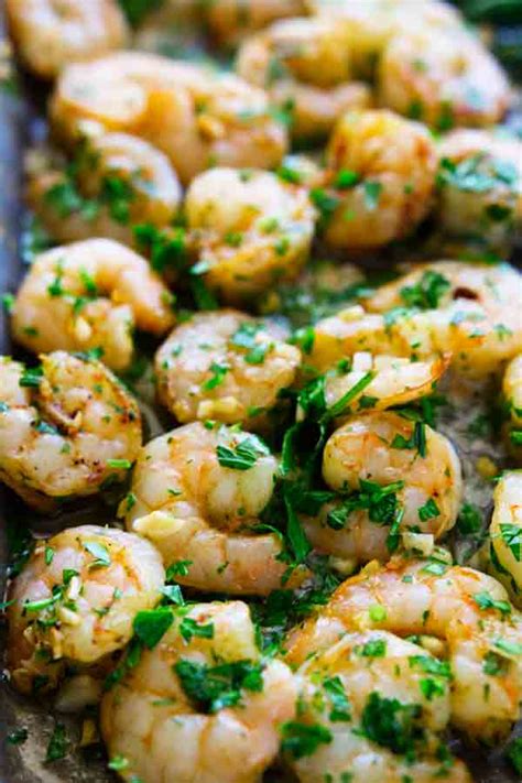 Lemon garlic butter shrimp with asparagus. One Pan Garlic Butter Shrimp and Asparagus with Lemon ...