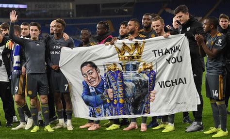 เดอะ ฟ็อกซ์ เลสเตอร์ ซิตี้ เตรียมเปิดจองเสื้อแข่งขันรุ่นพิเศษ thailand smiles with you จำนวนจำกัดเพียงแค่ 10,000 ตัว ในประเทศไทย ตัวละ 2,500 บาท "เลสเตอร์" เฉือน "คาร์ดิฟฟ์" 1-0 มอบแด่ "วิชัย" : PPTVHD36