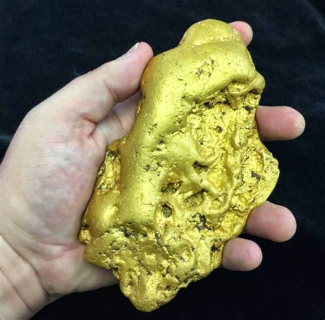 Pepita De Ouro Gigante Com 27 Kg é Uma Das Maiores Já Descobertas