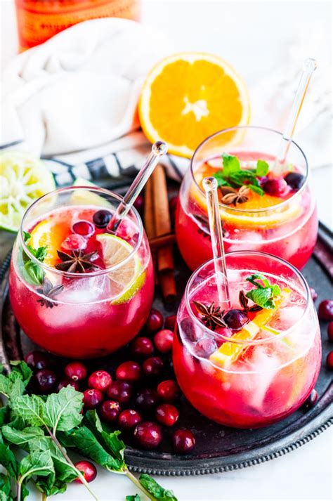 It's also the perfect christmas, holiday, and new year's eve drink. Cranberry Mule Holiday Cocktail - Aberdeen's Kitchen