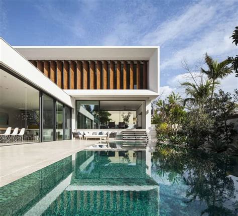 Modern Mediterranean Villa By Pazgersh Architecture Design