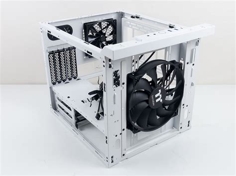 Thermaltake Divider Tg Air Snow Review A Closer Look Inside