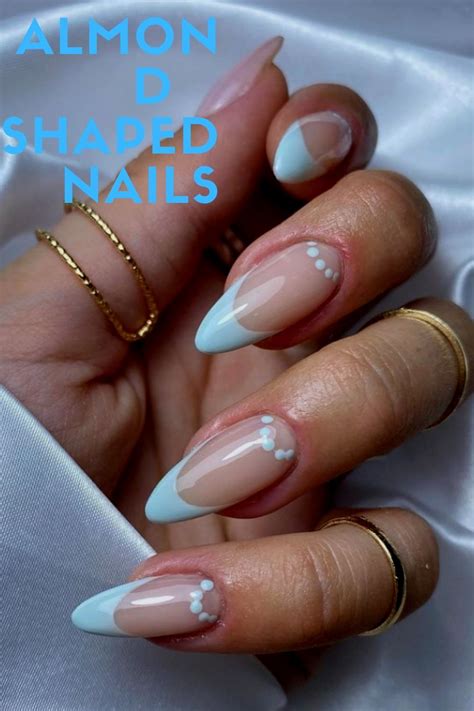 35 Simple And Beautiful Almond Shaped Nail Designs