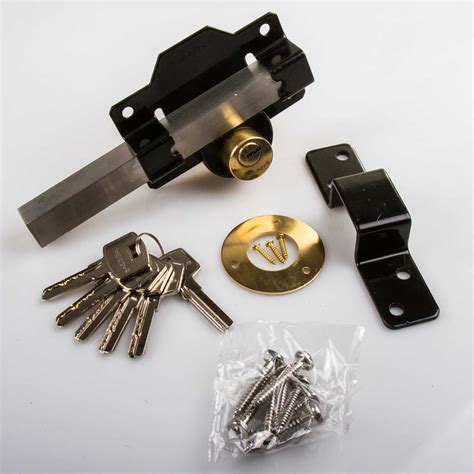 A Perry High Security Long Throw Garden Gatedoor Lock 5 Keys Both