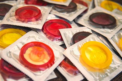 The First Condom For Anal Sex Has Just Been Approved By The Fda Archynewsy