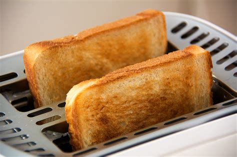 The Amazing Benefits Of Eating Toasted Bread Tech Strange