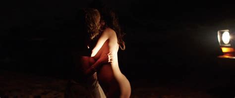 Nude Video Celebs Dianna Agron Nude Paz De La Huerta Nude Bare 2015
