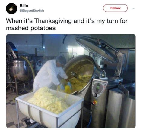 Funny Humor Thanksgiving Tweets That Are Just Gravy Thanksgiving Memes Funny