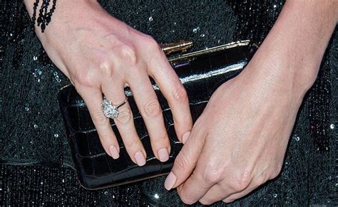 charlize theron an engagement ring from sean penn