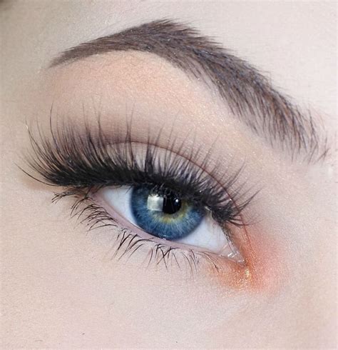 Love These Lashes And Peachy Inner Corner Colour Fab Makeup Makeup