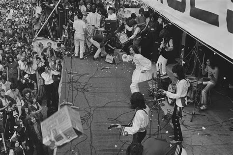 The Rolling Stones At Hyde Park 1969 Looking Back On The Bands