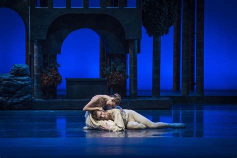 Ballet De Santiago Romeo Y Julieta 2016 Foto De Patricio Melo Romeo Y Julieta Santiago Ballet
