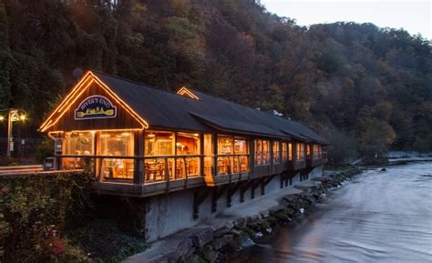 4640 west river drive ne # g comstock park, mi 49321. Best Restaurants on the Appalachian Trail - The Trek