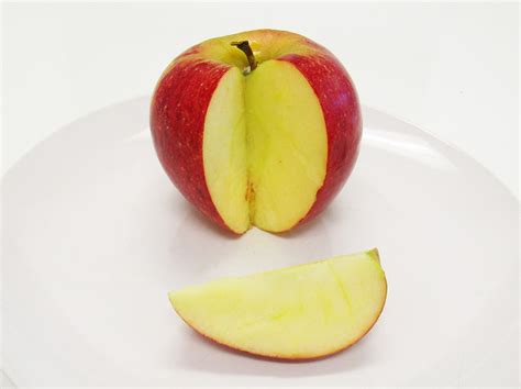 Ranking Of 10 Varieties Of Apples From Worst To Best