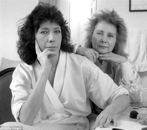 Finally Lily Tomlin And Jane Wagner Tie The Knot After 42 Years