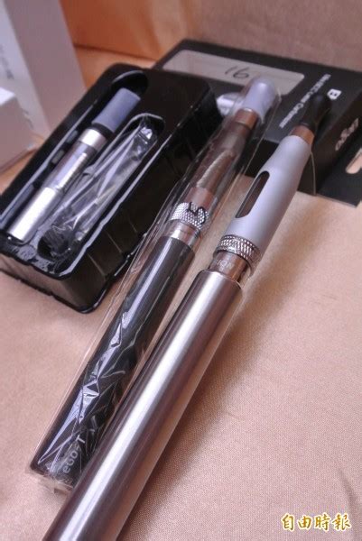 宅男腐女的爱好导航。 地址发布页： lanse.icu 最新地址： ldh. 各式口味電子煙夜店夯 無助戒菸又違法 - 生活 - 自由時報電子報