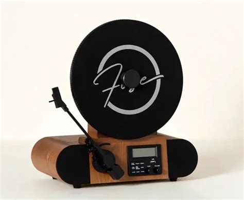 Edgy Vertical Vinyl Record Player With Built In Bluetooth Technology