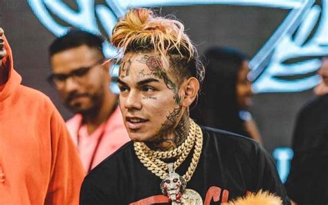 Tekashi69 Gets 2 Year In Prison His Estranged Father Shows Up In Court