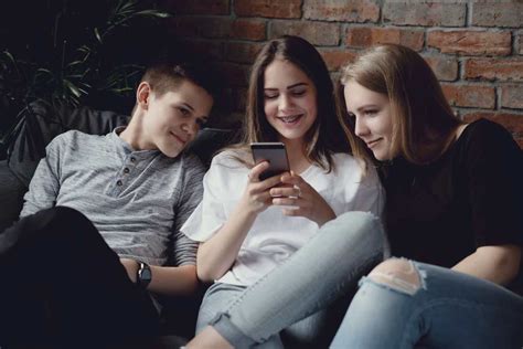 Harmful Side Effects Of Mobile Phones On Teenagers · Dr Dad