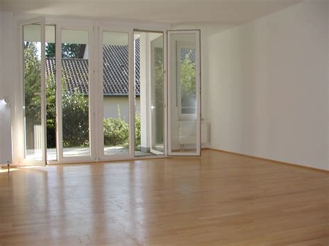 Wer wohnungen in lindau kaufen möchte, wird eventuell auch in folgenden umliegenden städte fündig Erdgeschosswohnung in Lindau, 80 m²