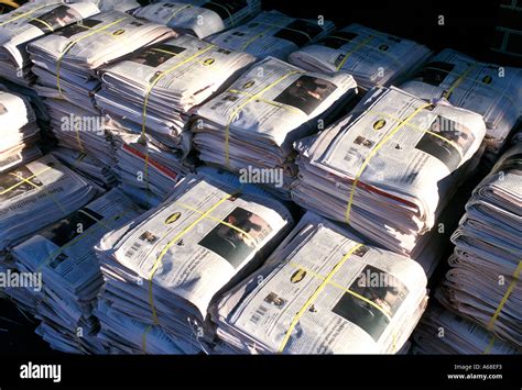 Bundles Of Newspapers At A News Stand Stock Photo Alamy