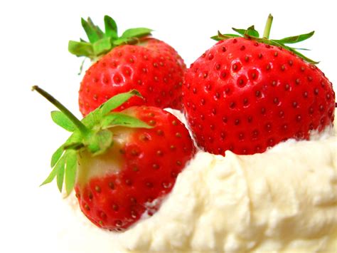 Wallpaper White Food Fruit Strawberries Cream Berries Plant