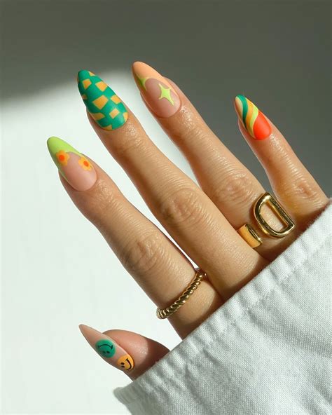 ¡25 Uñas De Color Verde Claro Perfectas Para Tu Próxima Manicura