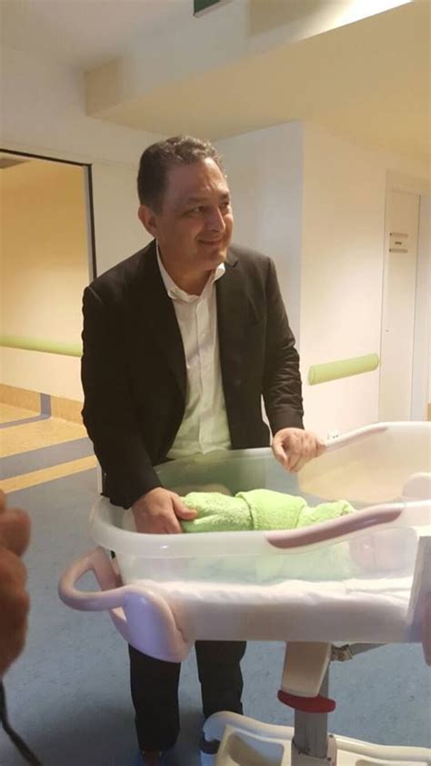 Cele mai noi știri despre marian vanghelie. Primele imagini cu fetita lui Marian Vanghelie
