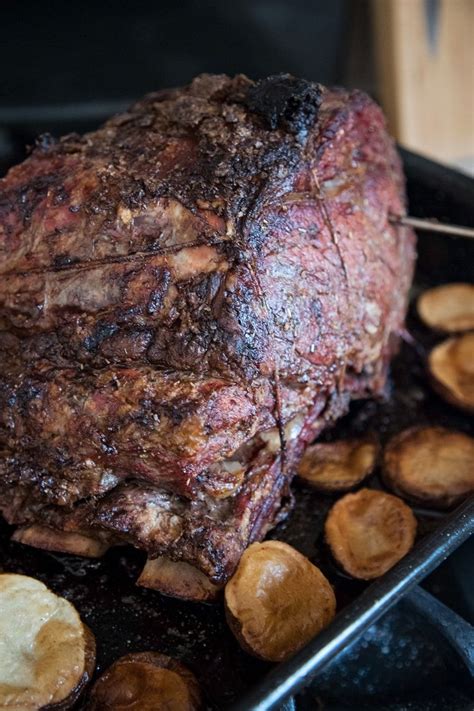 It's big, but because it's from the beef rib primal cut it's also tender. How to cook perfect prime rib (closed oven method ...