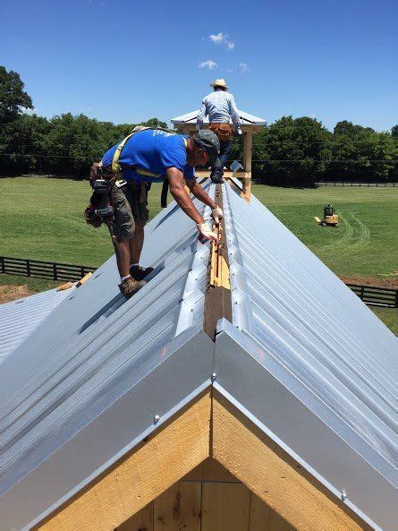 Get exceptional roofing, siding, and window installation services from a very trusted roofer in springfield, ma. Sortos Roofing | Best Roofing Company Springfield, TN