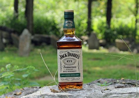 Jack daniels 2019 malayalam new superhit movie part 3. Jack Daniel's Rye Whiskey Review | The Whiskey Reviewer