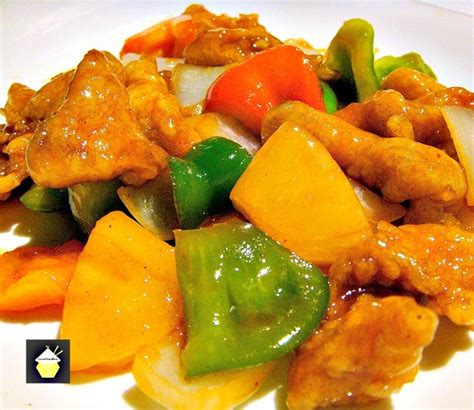Cantonese sweet and sour chicken. Cantonese Sweet and Sour Chicken - Lovefoodies