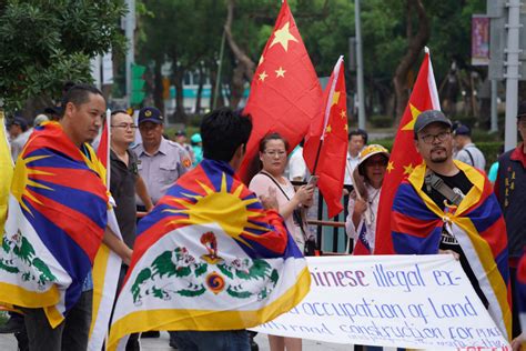 Check spelling or type a new query. 五星旗叫陣雪山獅子旗 促統要「Chinese Taipei」圖博高喊Taiwan | 民報 Taiwan People News
