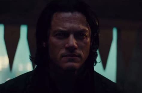 Dracula Untold The Monster Is Unleashed In New Clip Video Dracula
