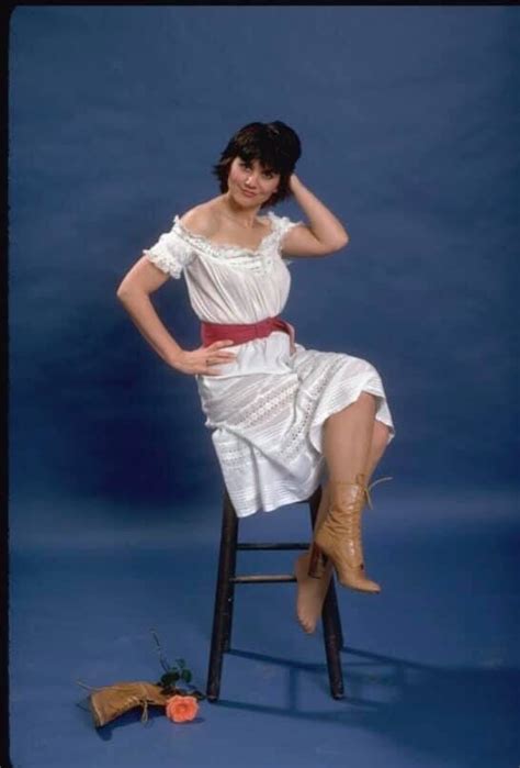 Linda Ronstadt Linda Ronstadt Linda Avengers Girl