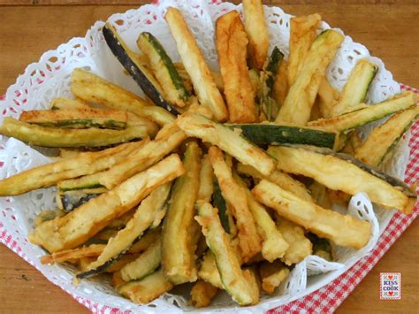 Think of these fritters as a vegetable side or a. Melanzane e zucchine: un contorno buonissimo fritte di ...