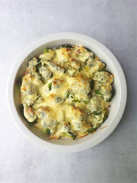 Broccoli With Cheese Sauce Ketohh Low Carb Gluten Free And Keto