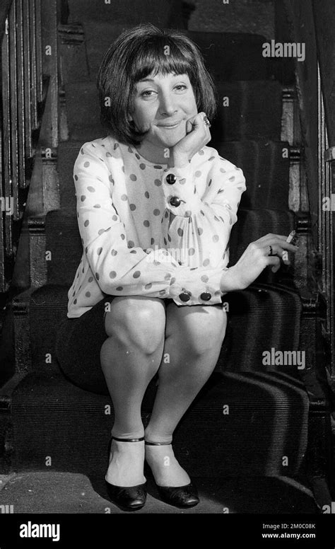 Actress Sheila Steafel 1969 Stock Photo Alamy