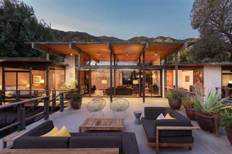This Post And Beam In Pasadena Offers Classic California Living For 2m