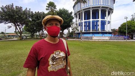 Butuh beberapa ember air mendidih yang segera dingin untuk membebaskan siswa itu. Water Toren, Ikon Sejarah Magelang yang Berusia 100 Tahun ...